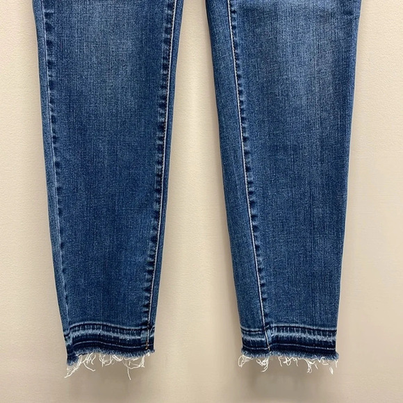NWOT Talbots Flawless Slim Ankle Denim Jeans Raw Hem 4P - Picture 3 of 16